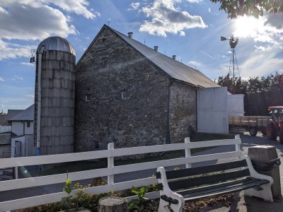 PXL_20251101_194250181.MP