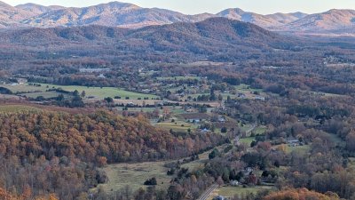 PXL_20251104_201723689.MP