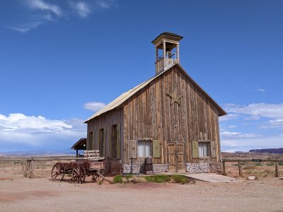 PXL_20250605_222233858